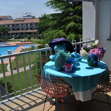 Residence Selenis Bilocale Vista Piscina - Agenzia Cocal 카오를레 외부 사진