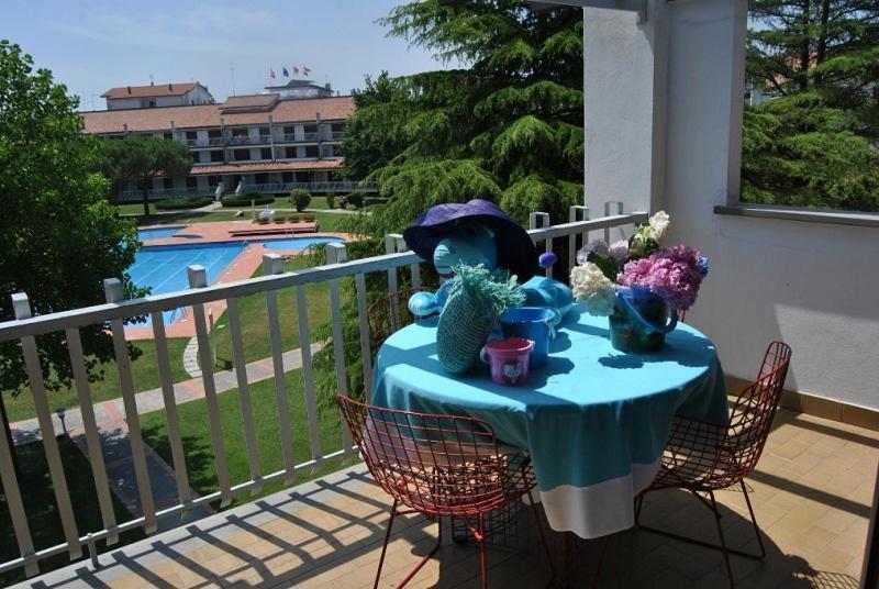 Residence Selenis Bilocale Vista Piscina - Agenzia Cocal 카오를레 외부 사진